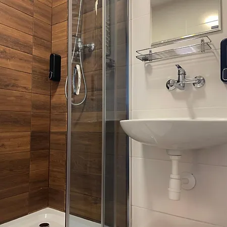 Goscinne I Restauracja Wielkopolanka * Chodzież