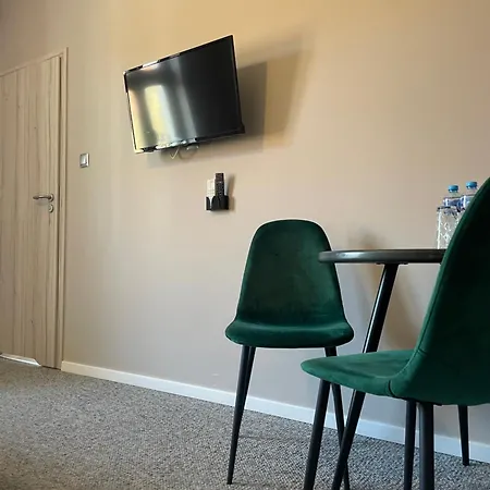 Hotel Goscinne I Restauracja Wielkopolanka Chodzież